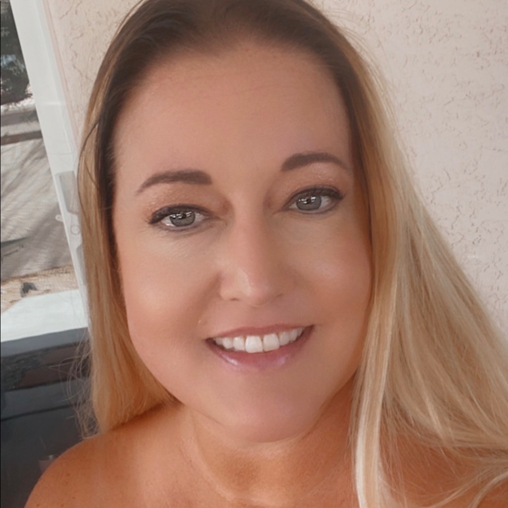 Meet your Posher, Roberta